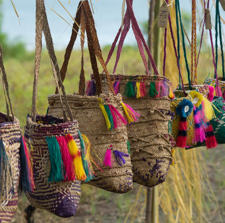 Sustainability-Gallery_Image1 Hanging bag